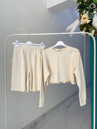 Tuta in pizzo