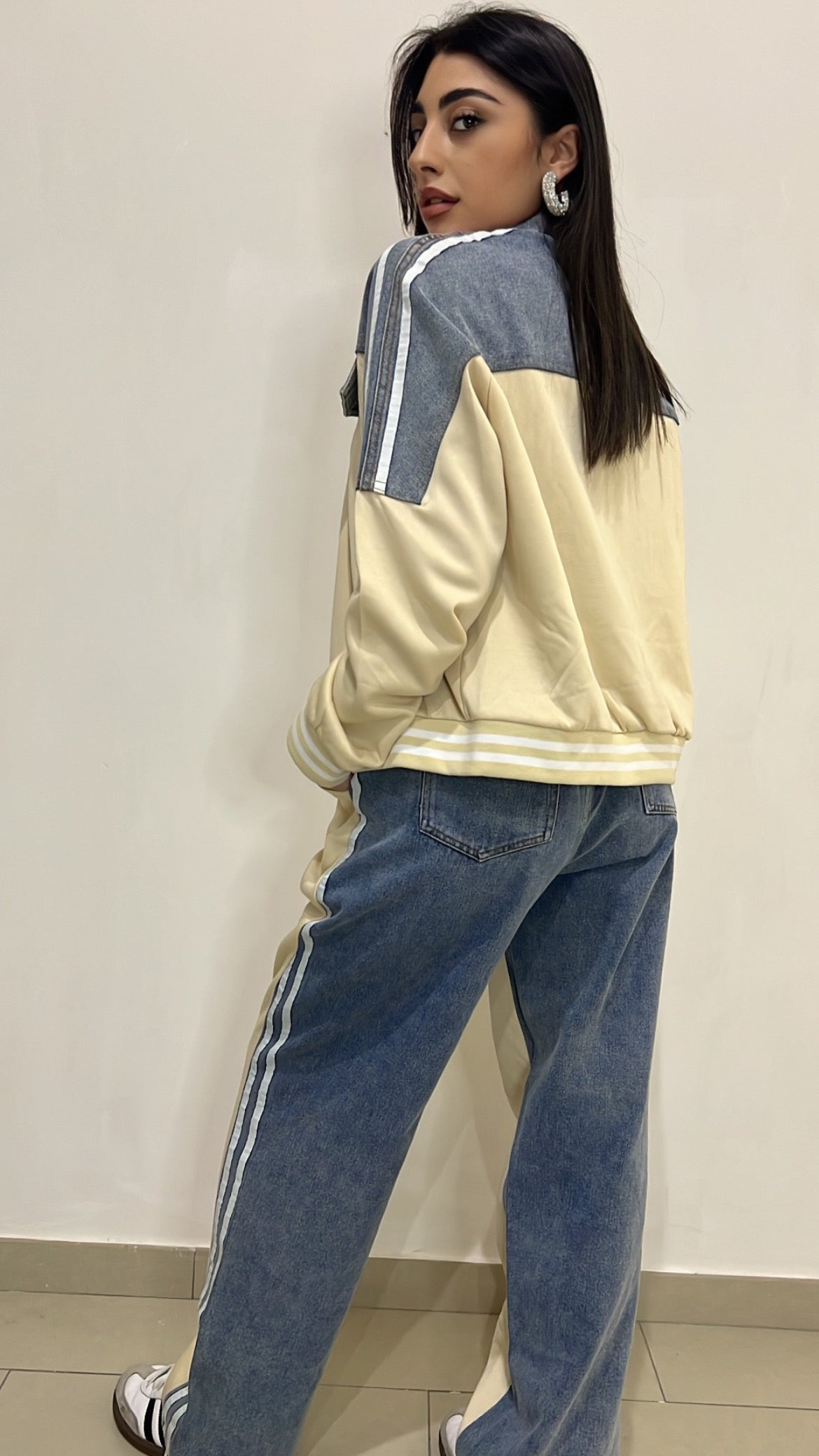 Completo tuta in jeans taglia unica
