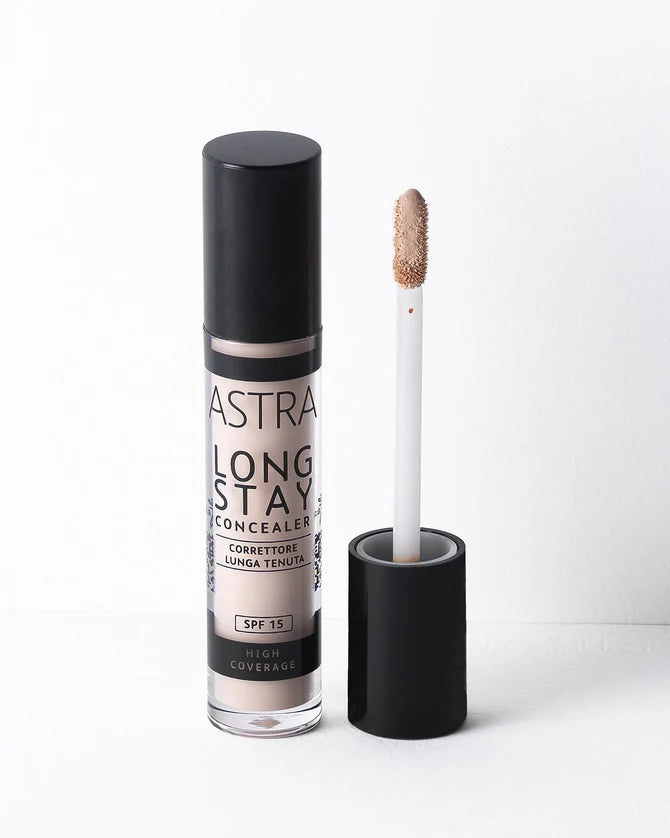 LONG STAY CONCEALER - Correttore Lunga Tenuta 01C