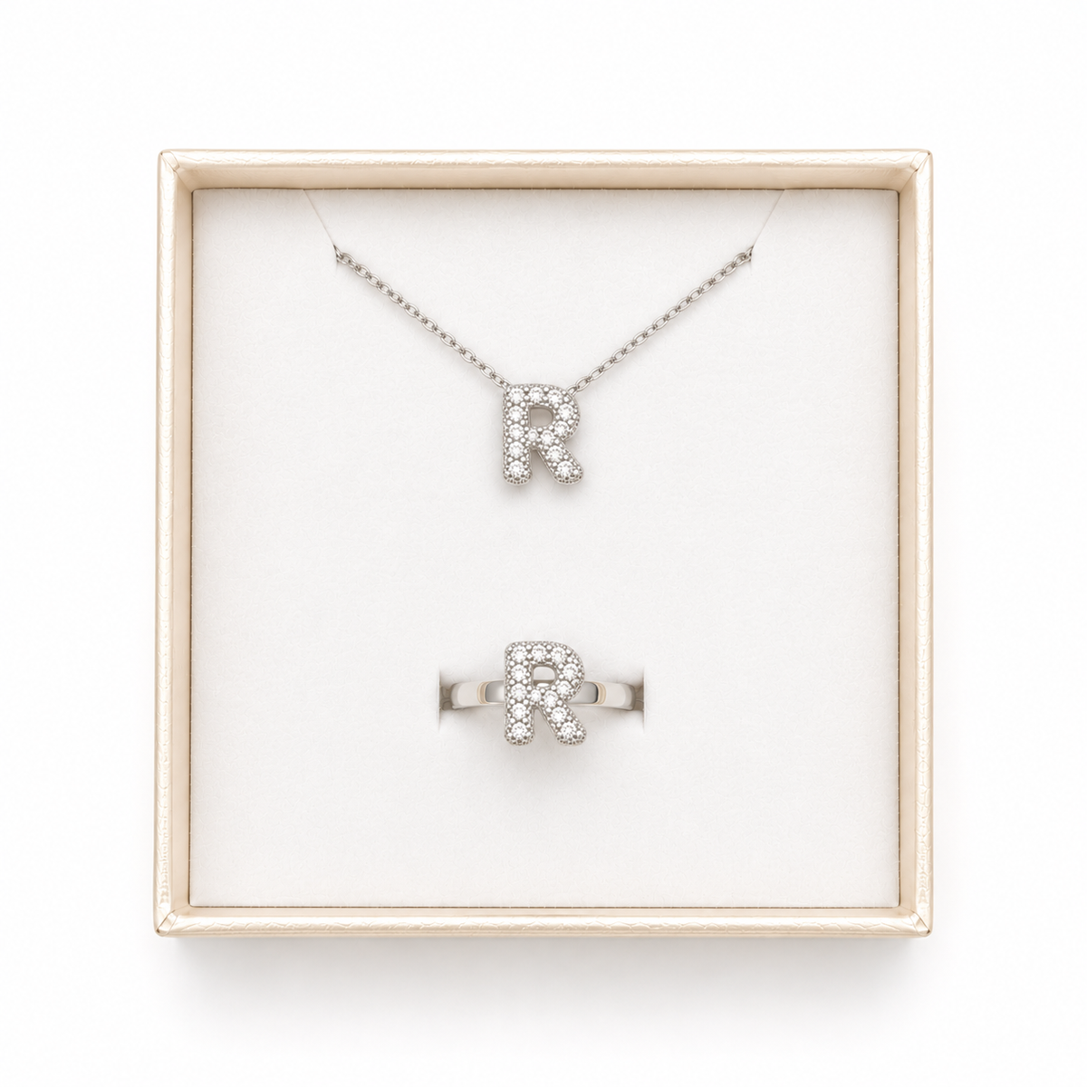 Set in Silver a 5,99€